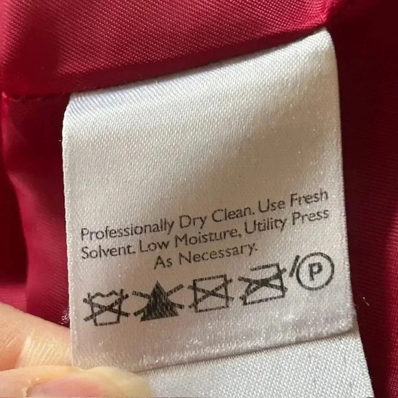 Eddie Bauer Women's Red Toggle Wool Coat, Size Petite Medium - Picture 7 of 7